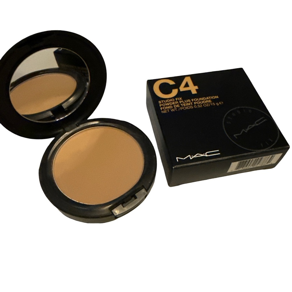 MAC Cosmetics Studio Fix Powder Plus Foundation - C4